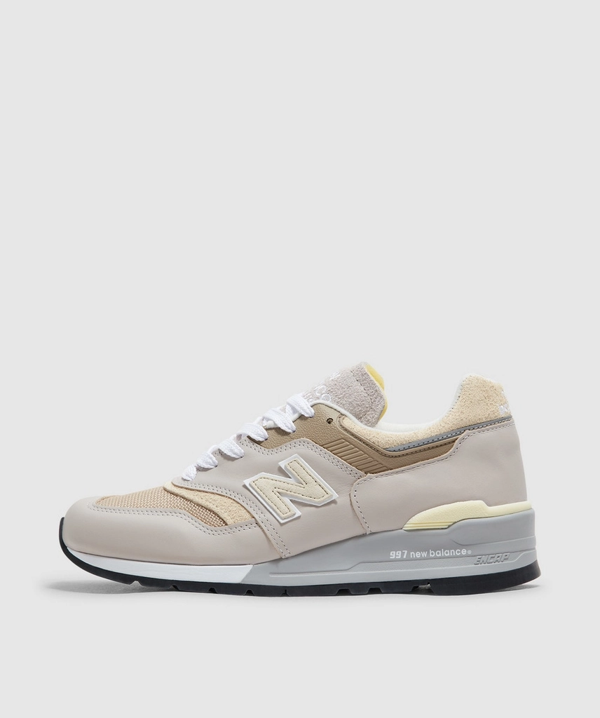 New Balance Mius 997 Sneaker (Grey/Beige - 8) - Size 8 - Men's